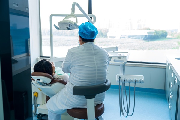 How A Dentist Can Help With Sensitive, Bleeding Gums