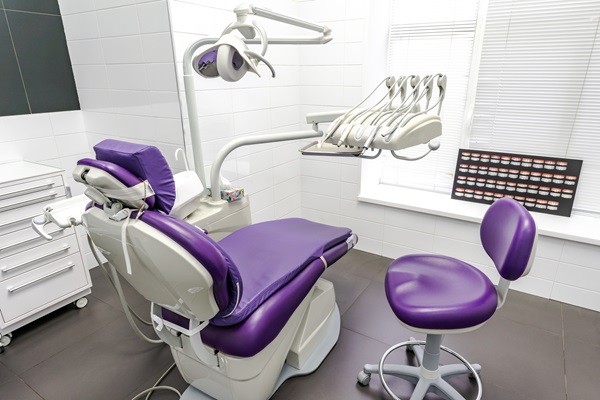 Dentist Near Me: What To Look For In A Practice