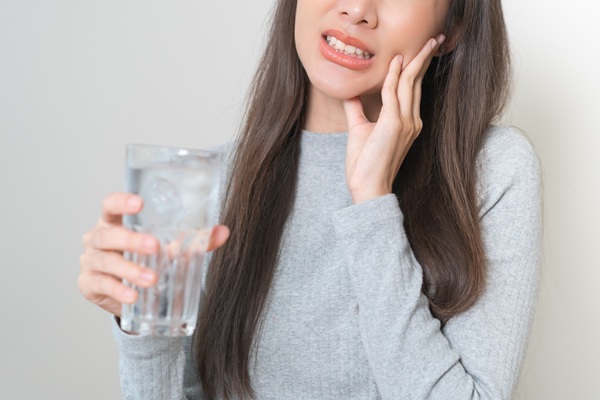How To Care For Your Teeth After A Tooth Extraction